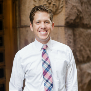 Daniel Hanlon | Retire Overseas Conference Speaker